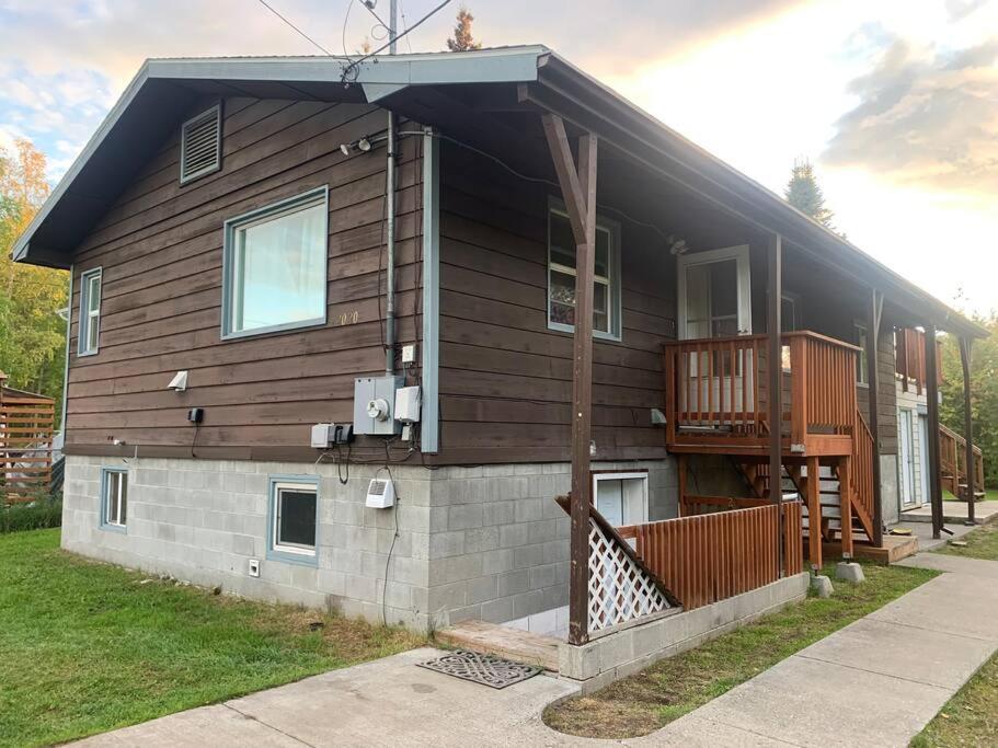 Apartment Newly Remodeled Relaxing Near Downtown Fairbanks